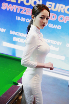 神女峰下的迷雾